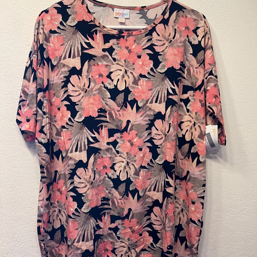 NWT Lularoe Irma